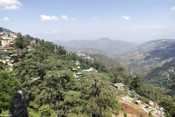 Goroomgo Mars Resort Manali