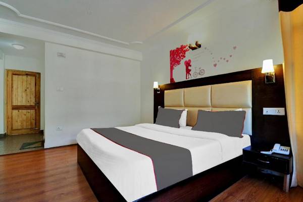 Collection O 83886 Hotel Season Inn