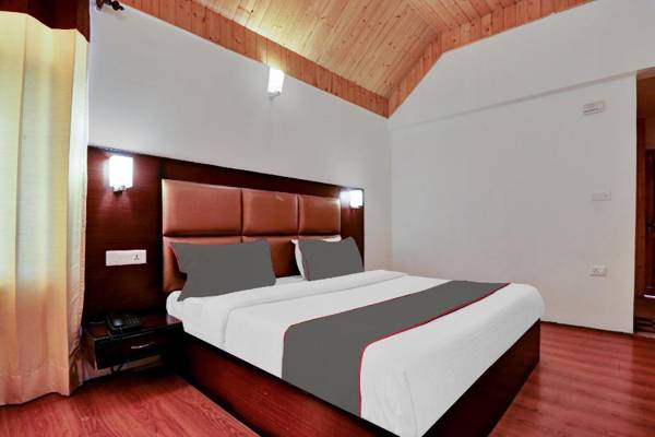 Collection O 83886 Hotel Season Inn