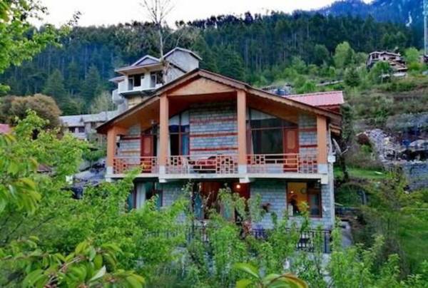 Bliss and Blossom Cottage Manali