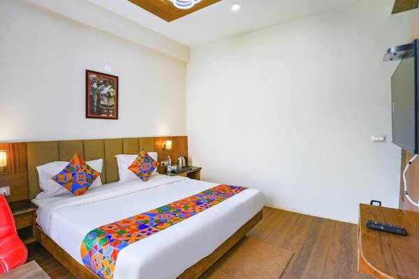 FabHotel Spex Hills