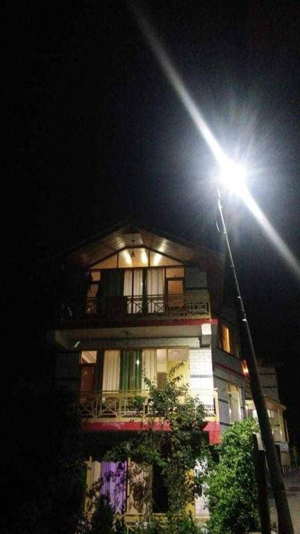 Capital O 93124 Stay Bless