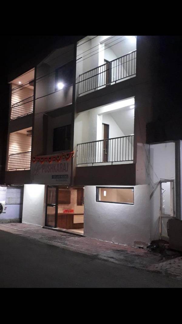 Hotel Pushkaraj