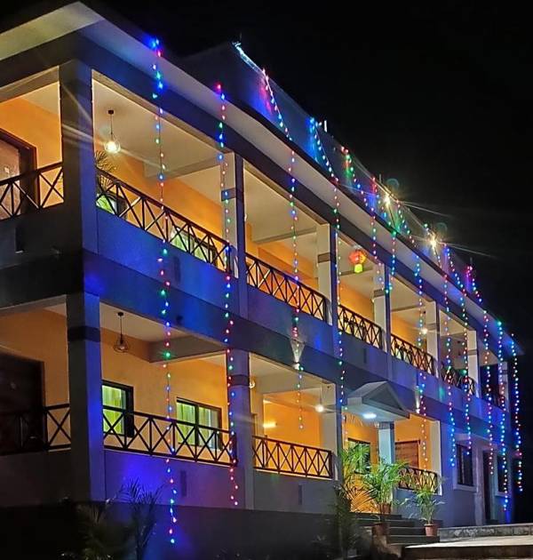 Hotel Picnic Point SAMARTH PALACE