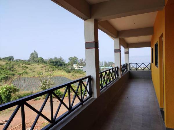 Hotel Picnic Point SAMARTH PALACE