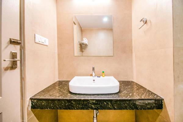 FabHotel Bairav Grand Aarapalayam