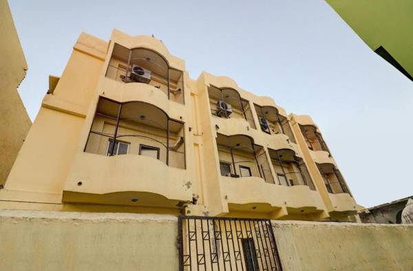 OYO 13877 Hotel Le Bon Ton