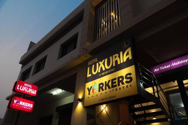 Hotel Luxuria