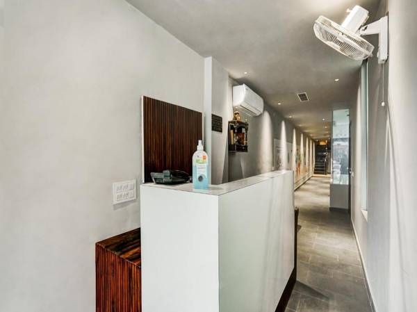 OYO 79498 Hotel 7 Sky