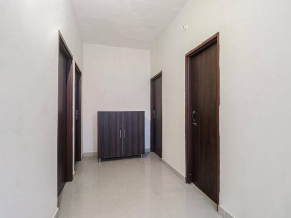 OYO 84243 The Green Orchid