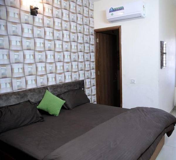 OYO 86483 Galaxy Stays