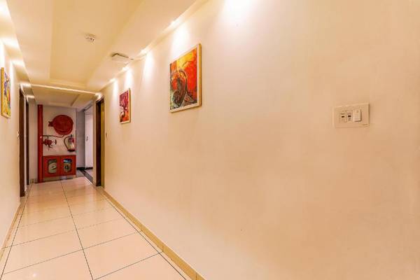 FabHotel Surya Grand Gomti Nagar