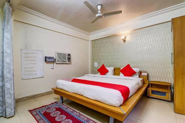 OYO 39911 Hotel Mangalam