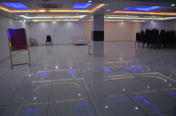 Hotel Kunti International