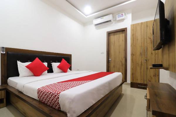 OYO Flagship 27997 Vrindavan Inn