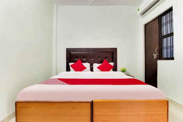 Collection O45285 Hotel Ganpati Inn