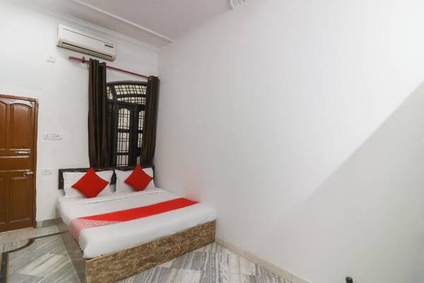 OYO Flagship 64259 Xpress Stays