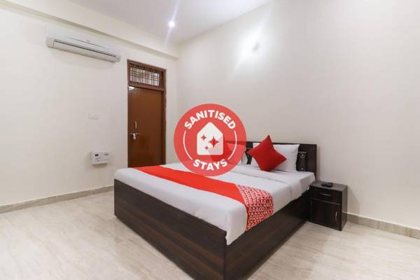 OYO 46253 A R Hotel