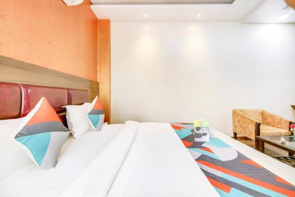 FabExpress Gayatri Palace