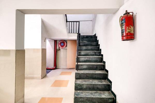 SPOT ON 68989 Hotel Ashish