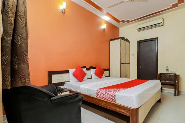 OYO 68821 Hotel Sunrise