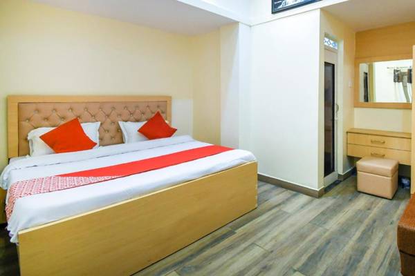 OYO 69429 Hotel Vimal Residency