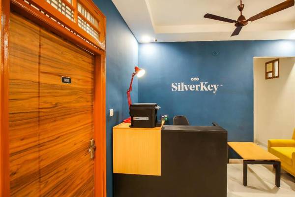 SilverKey 39656 Guest House