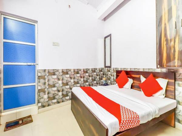 OYO 76591 Hotel Dolphin