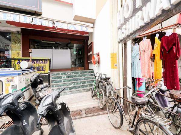 OYO 78194 Hotel Ashirwad