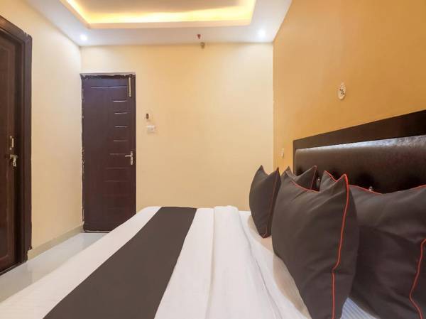 Collection O 76477 M V Inn