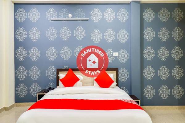 OYO Flagship 76905 Silver Tree Inn