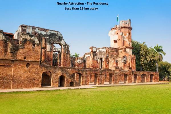 Capital O 68242 Gayatri Palace