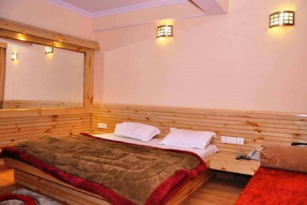 Goroomgo Shimla Inn Lucknow