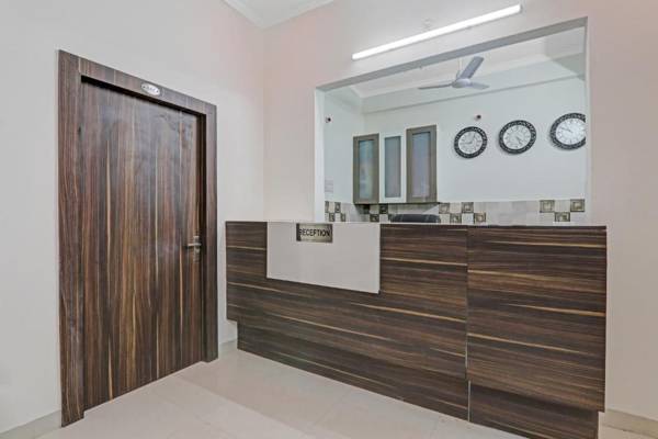 Capital O 84600 Madhurima Residency