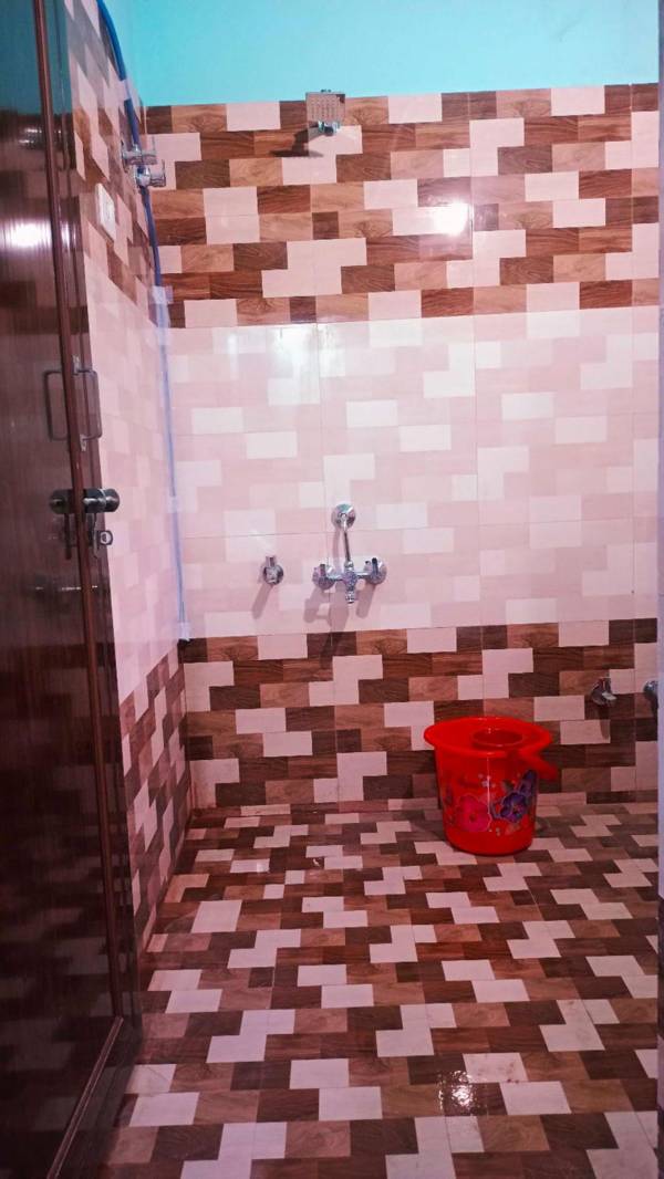 OYO 90894 Sujeet Yadav