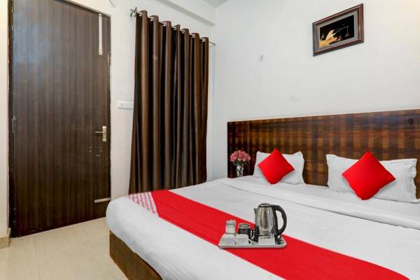 OYO Flagship 92284 Hotel Prisha Inn