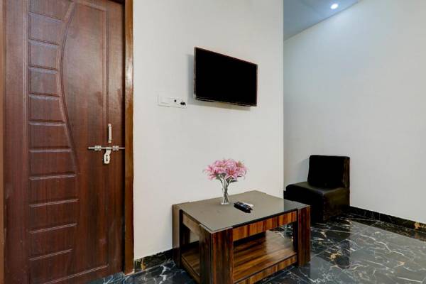 OYO Flagship 92252 HOTEL KAMAKSHI