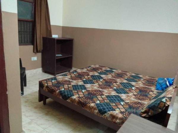 SPOT ON 93056 Sri Radhakrishnan Guest House