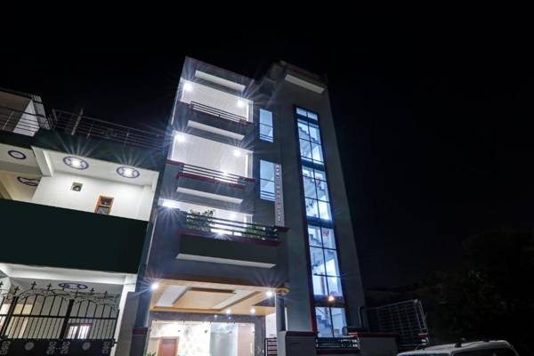 Townhouse 1094 North Inn