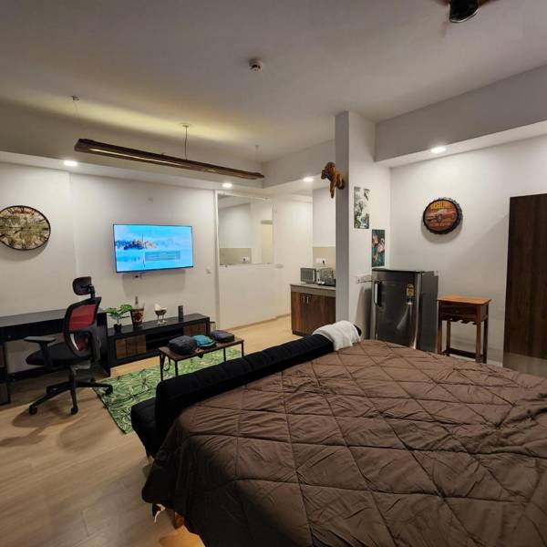 Workspace - The Nest | Melting Capital | 201 | Large Balcony