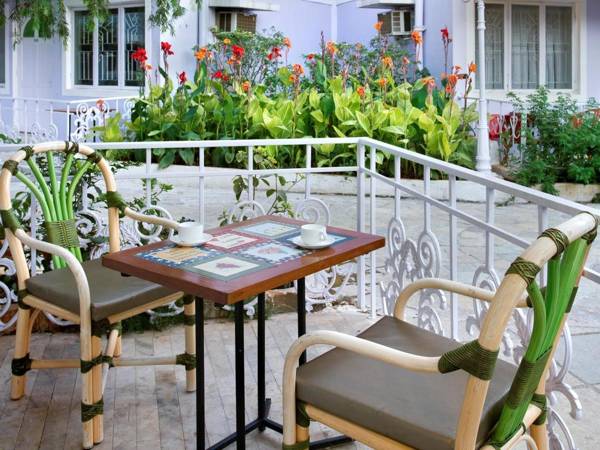 Avion Holiday Resort