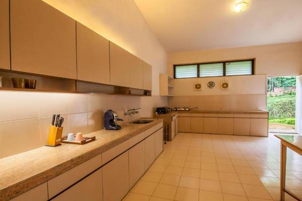 StayVista at The Glass House