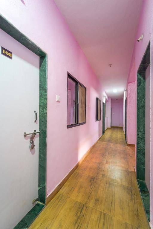 FabHotel Shree Sai Residency Lonavala