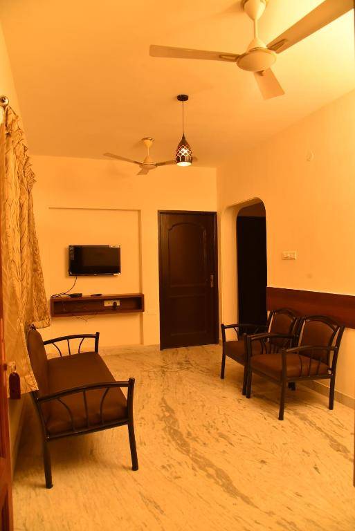 Home Stay @ Kommiya Inn