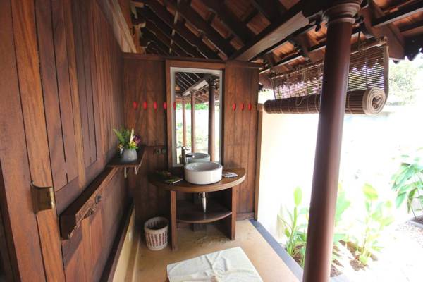 Vismaya Lake Heritage