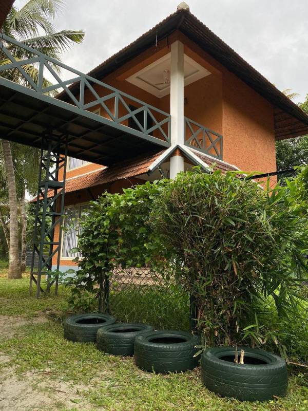 GARGGI VILLAGE HOMESTAY