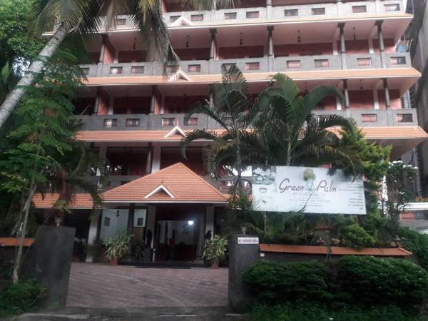 Green Palm Resort