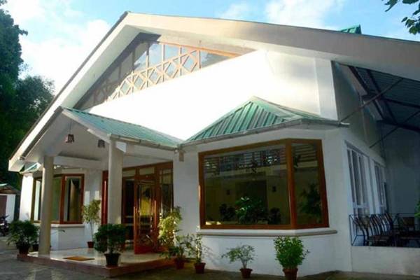 Summit Lillium Hotel & Spa