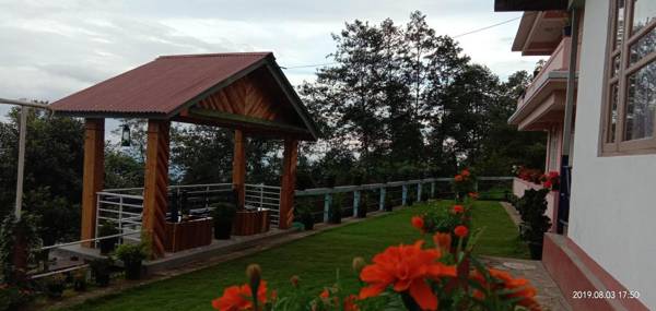 Local Connection - Shalom Homestay