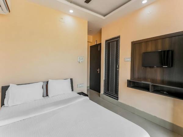 OYO 65070 The Orchid